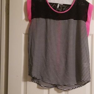 Women's plus size blouse